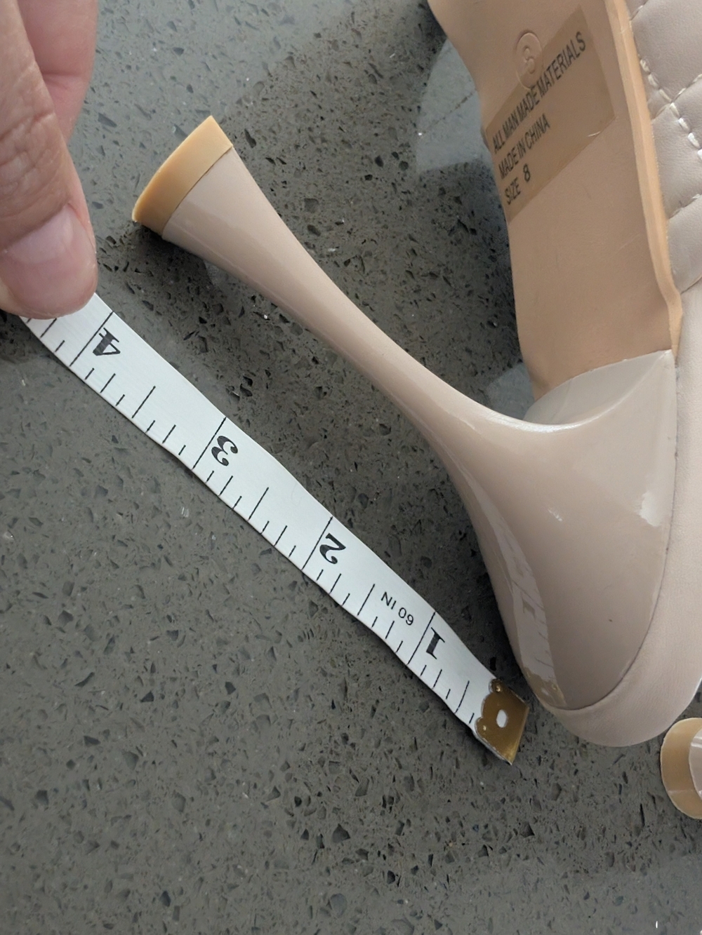DIVA Lounge Womens Beige Off White Quilted Slide Sandals - Picture 7 of 9
